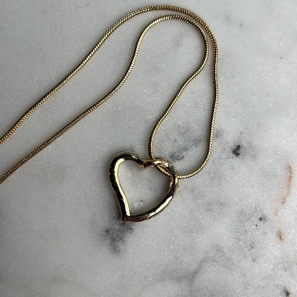 Swarovski Elements Tiffany Style Heart Necklace - Picture 3 of 4